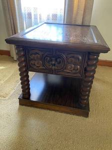 lot 112 image: Vintage Dark Oak Ornately Carved End Table