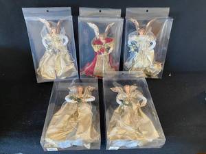lot 176 image: 5 Angel Christmas Tree Toppers