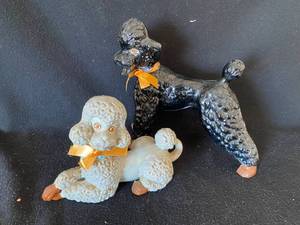 lot 184 image: Vintage Atlantic Mold Ceramic Poodle Figurines