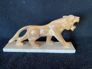 lot 202 image: Vintage Alabaster Marble Panther Statue