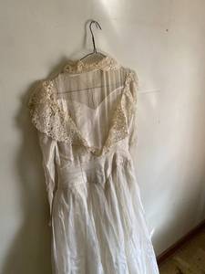 lot 209 image: Vintage Wedding Dress