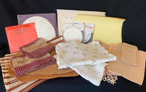 lot 222 image: Vintage Doilies, Placemats, Table Settings and More