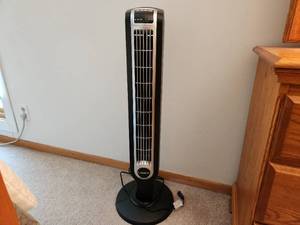 Lasko Oscillating Fan