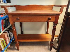 Antique Mahogany Washstand