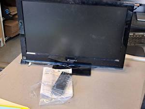 lot 1113 image: Sansui SLED2280A 22 Class Wide LCD TV with Remote Control and Owners Manual