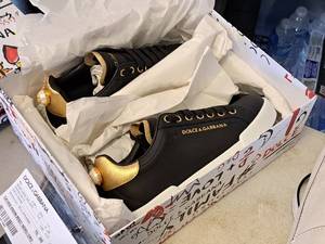 lot 1143 image: Dolce & Gabbana 5.5-6 Classica V.NappDauphi Sneakers