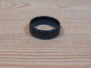 lot 86 image: Invicta Jewelry Mens Stainless Steel Blue Color Carbon Fiber Inlay Ring Size 11