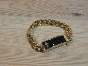 lot 128 image: Invicta Jewelry Mens Stainless Steel 9 Cross Curb Link Bracelet