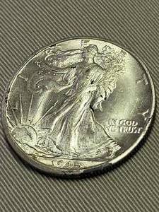 1945-D US WALKING LIBERTY HALF DOLLAR AU58