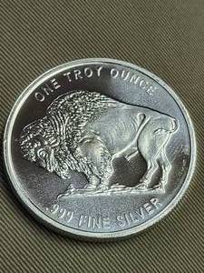 1 TROY OZ .999 FINE SILVER INDIAN BUFFALO ROUND
