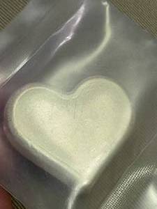1 TROY OZ .999 FINE SILVER ART BAR HANDPOURED HEART BISON BULLION