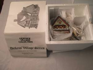 Department 56 Heritage Village Coll...