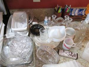 Large lot of assorted glass bakewar...
