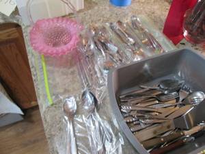 Large lot of assorted sets of flatw...