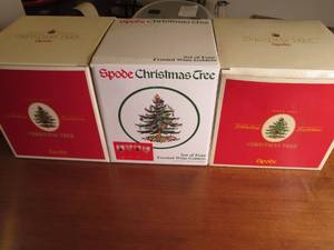 Assortment of Spode Christmas Tre...