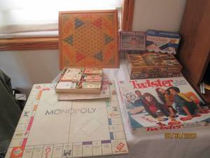 Vintage Monoply and twister games, ...