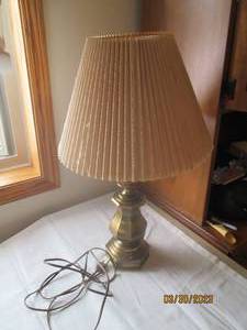 23 heavy duty lamp...