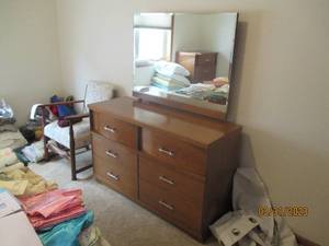 6 drawer dresser with detachable mi...