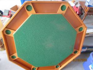 Octagon Gaming table with fold-in l...