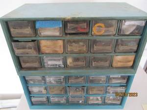 (2) 15-drawer benchtop part organiz...