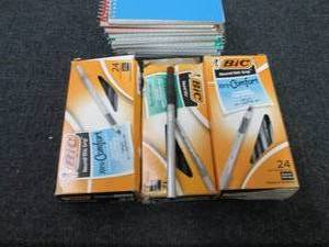 lot 24 image: 3 pks Black Medium Bic Round Stic P...