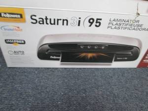 lot 72 image: Fellowes Saturn 3i 95 Thermal Lamin...