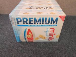 lot 95 image: 6- 11 oz Boxes Nabisco Premium Mini...