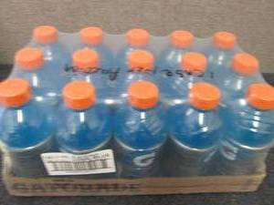 lot 144 image: 15- 28 oz Bottles Gatorade Cool Blu...