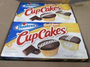 lot 158 image: 6- 12.7 oz Boxes Hostess Golden Cup...
