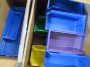 lot 209 image: 2 Boxes of Assorted OrganizingStor...