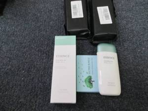 lot 300 image: 3-MISSHA All Around Safe Block Esse...
