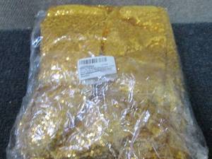 lot 336 image: 5 pk Gold Sequinned Table Runners 1...