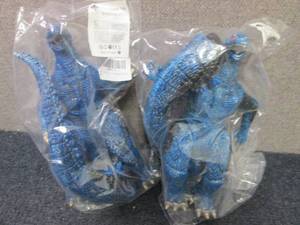 lot 354 image: 2 Dinosaurs...