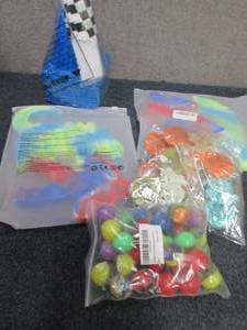 lot 384 image: Course Markers, Bouncy Balls, Popit...