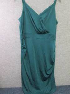 lot 392 image: Short Green Party Dress Size Large...