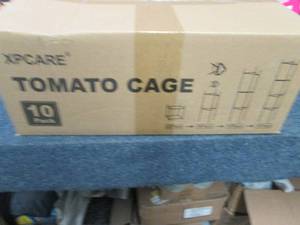 lot 394 image: XPCARE 10 Pack Tomato Cages 62 Inch...