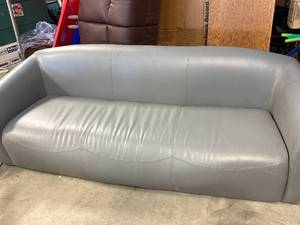 lot 1 image: New (floor sample) 72 Inch Wide Couch (needs feet)