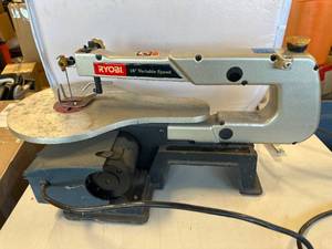lot 2 image: Ryobi 16 Inch Scroll Saw (works great)