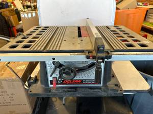 lot 10 image: Skil Saw 10 Inch Table Saw (works great)
