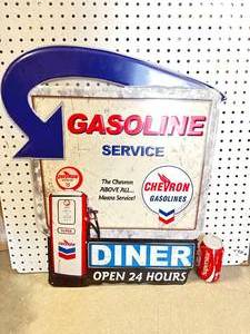 lot 11 image: Chevron Metal Diner Sign 26 Inch Tall