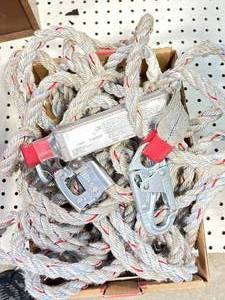 lot 28 image: Protecta Lifeline Rope with Snap Hooks