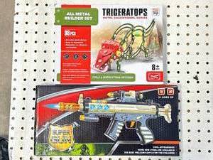 lot 43 image: Erector Toy Set & Toy Gun