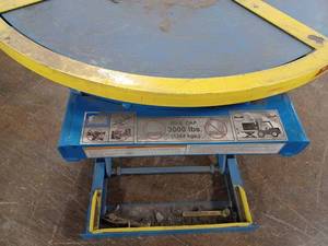 Bishamon Optimus Air Pallet Lifter - 3,000 lb. Capacity