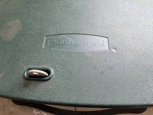 lot 97B image: Rubbermaid Garage Storage Chest A