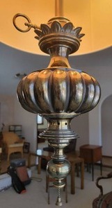 lot 71 image: Stunning Vintage Brass Hanging Lamp