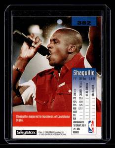 lot 140 image: 1992 Skybox Short Print Shaquille ONeal Rookie Card #382