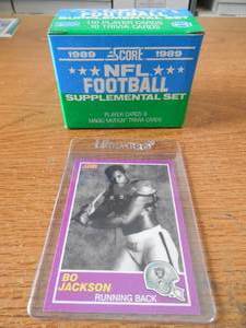lot 49 image: 1989 Score Football Supplemental Set Complete 110 Cards