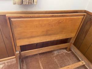 lot 129 image: Vintage Nutmeg Wooden Twin Bed Frame