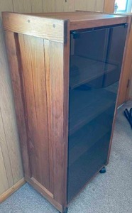 lot 152 image: Rolling Glass Front, Five Shelf Wooden Media Stand