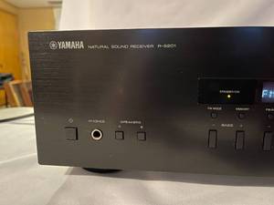 lot 161 image: Yamaha Natural Sound Receiver Model R-5201